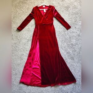 Red Velvet long sleeve dress